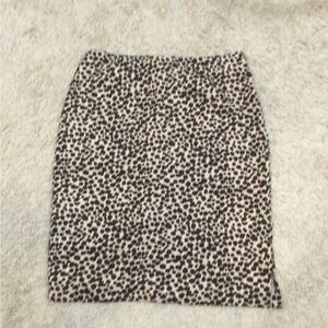 Jaclyn Smith Black and Cream Skater Skirt